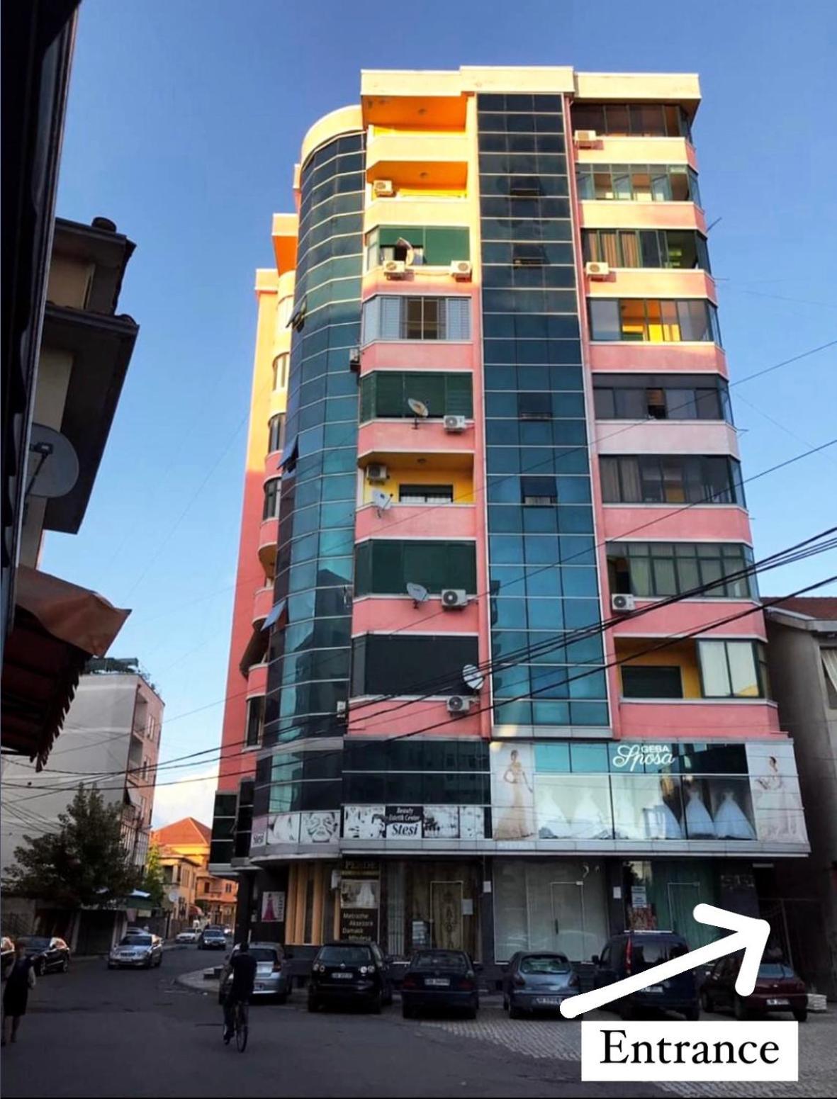 Sol Apartments - 2 Bedrooms Shkoder Exterior photo